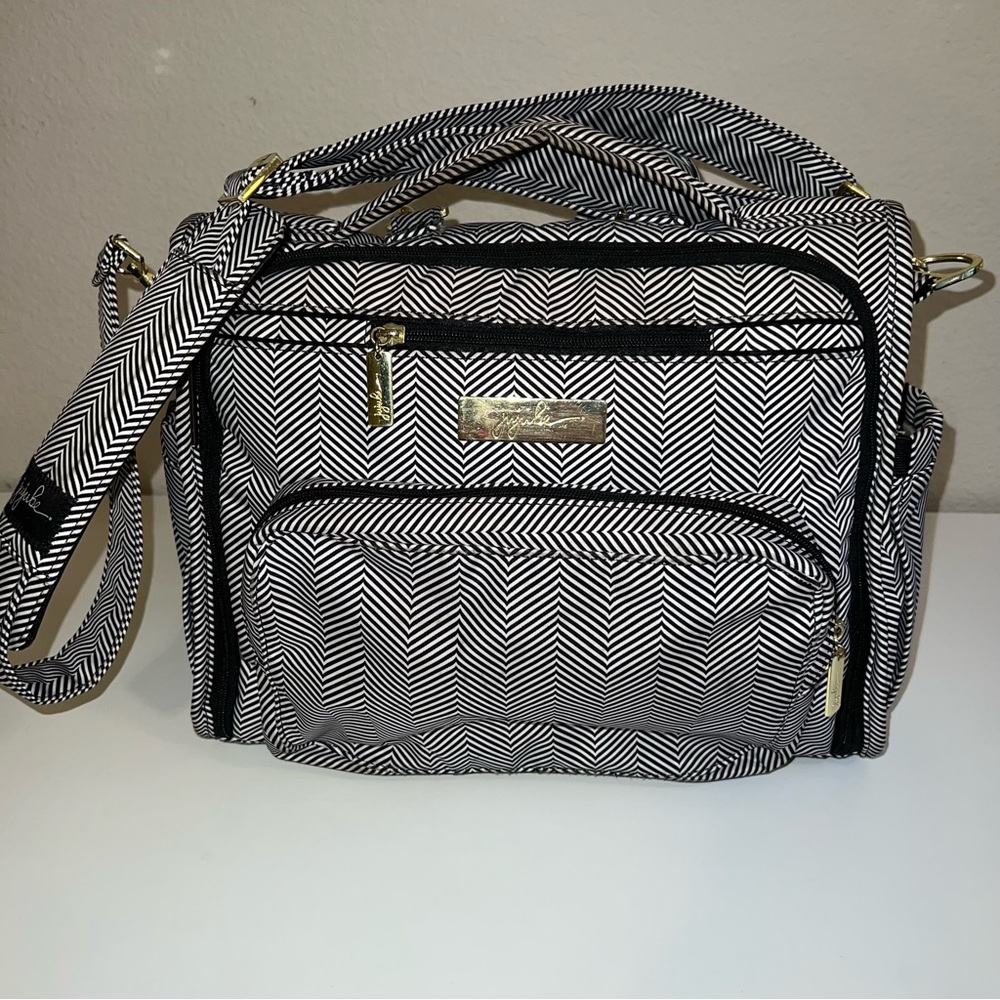 JUJUBE B.F.F. DIAPER BAG - QUEEN OF THE NILE
